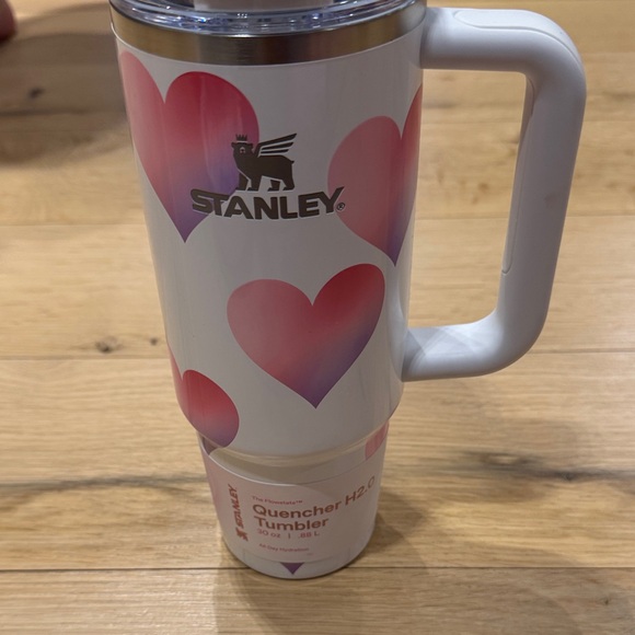 Stanley White Tumbler with Pink Heart Design - Picture 4 of 6